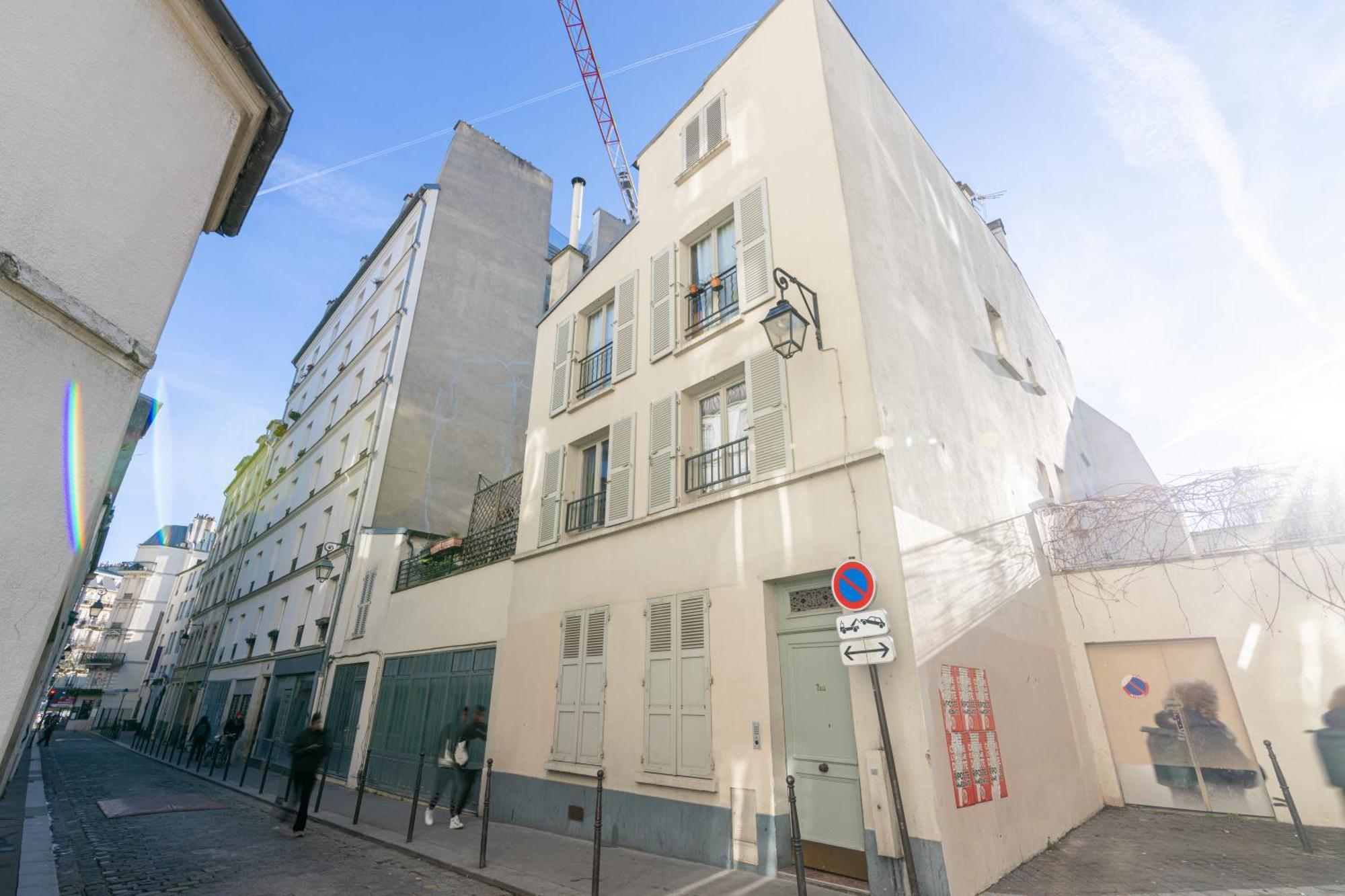 Luxurious 2 Bedroom Canal Saint Martin Saint Lazare Paris Exteriör bild